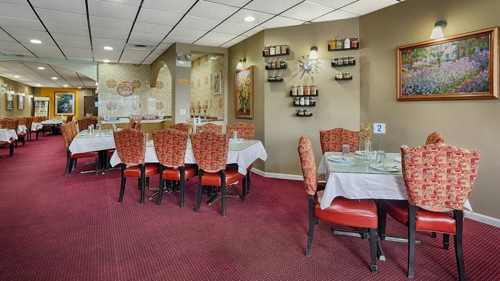 Bismillah Restaurant | restaurant | 2510 W Devon Ave, Chicago, IL 60659, USA | 7739735602 OR +1 773-973-5602