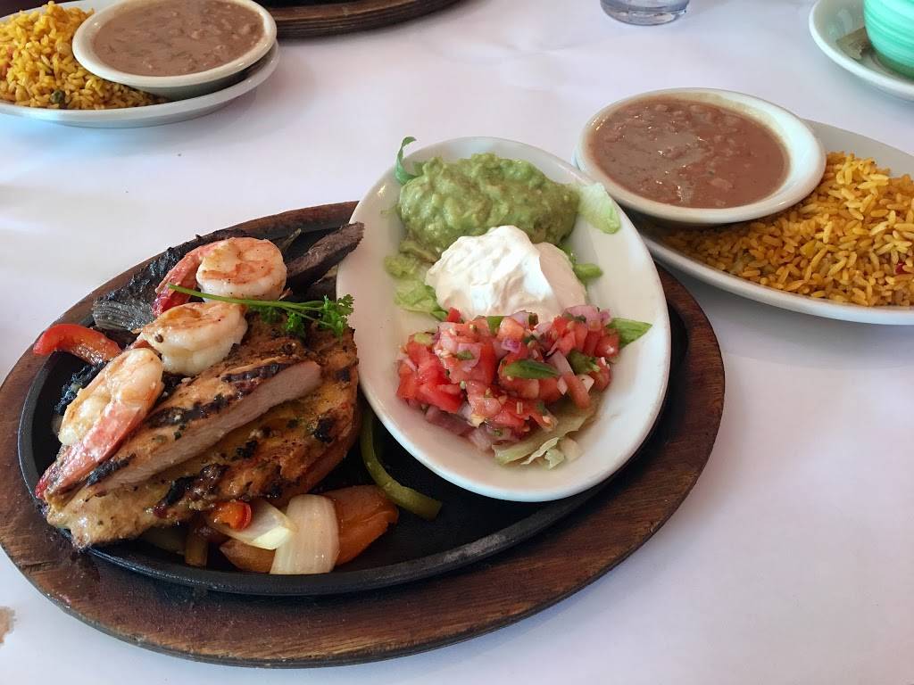 Azteca Restaurant & Cantina | restaurant | 9505 Baltimore Ave, College Park, MD 20740, USA | 3014748226 OR +1 301-474-8226