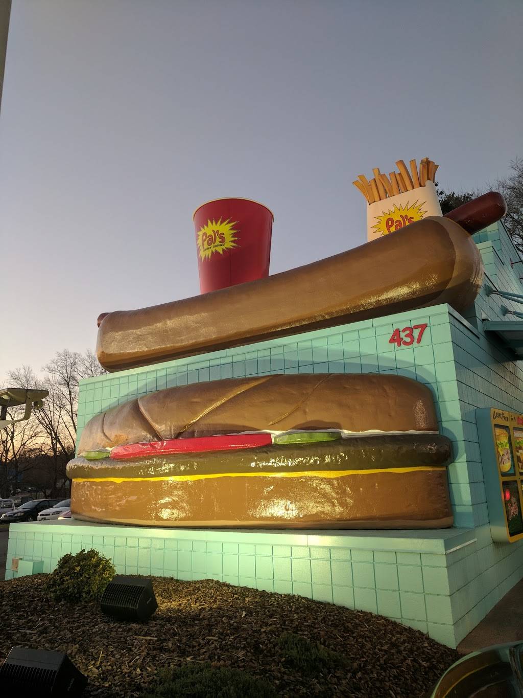 Pals Sudden Services | restaurant | 437 Richmond St, Church Hill, TN 37642, USA | 4233571690 OR +1 423-357-1690