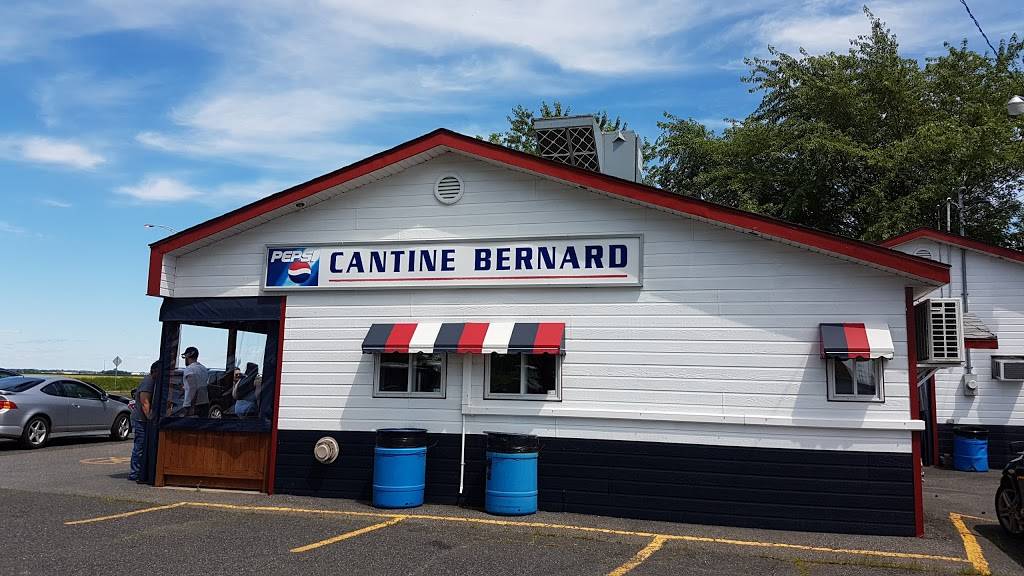 Cantine Bernard | restaurant | 1400 Boulevard Laurier, Sainte-Madeleine, QC J0H 1S0, Canada | 4507953200 OR +1 450-795-3200