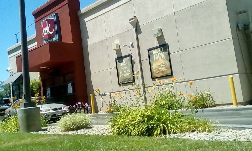 Jack in the Box | restaurant | 1650 W Lacey Blvd, Hanford, CA 93230, USA | 5595847886 OR +1 559-584-7886