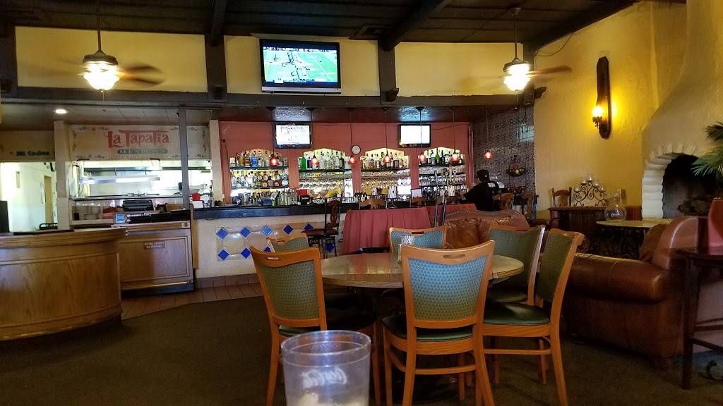 La Tapatia | restaurant | 340 W Grand Ave, Escondido, CA 92025, USA | 7607478282 OR +1 760-747-8282