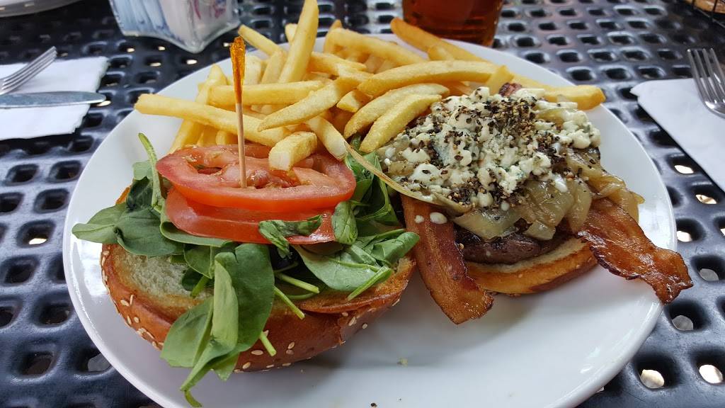 Third Street Aleworks | restaurant | 610 3rd St, Santa Rosa, CA 95404, USA | 7075233060 OR +1 707-523-3060