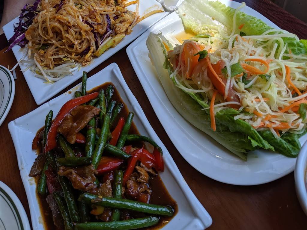Khow Thai Cafe | restaurant | 1600 Broadway, Boulder, CO 80302, USA | 3034470273 OR +1 303-447-0273