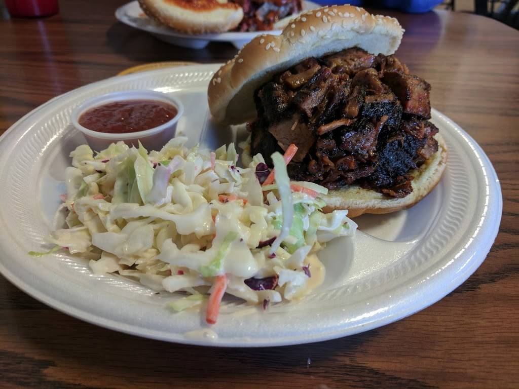 Bz BBQ Co | restaurant | 625 Paonia St, Colorado Springs, CO 80915, USA | 7192716881 OR +1 719-271-6881