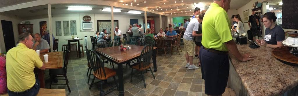 Esters Farm Cafe & Catering | restaurant | 10 Park City-Bon Ayr Rd, Park City, KY 42160, USA | 2706784094 OR +1 270-678-4094