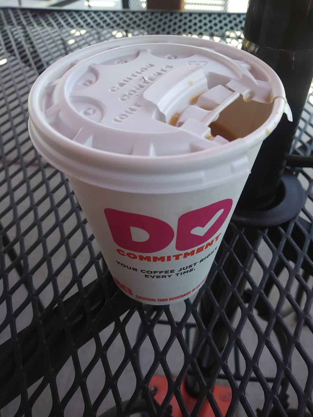 Dunkin | cafe | 2001 N Arizona Ave Ste 101, Chandler, AZ 85225, USA | 4807263772 OR +1 480-726-3772
