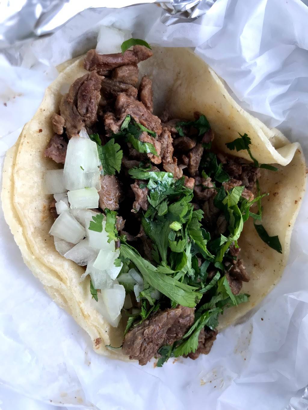 Chiles | restaurant | 5998 Renwick Dr, Houston, TX 77081, USA | 7138391778 OR +1 713-839-1778