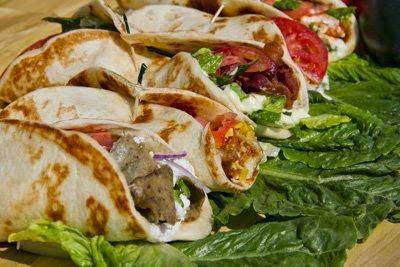 Pita Place | restaurant | 2039 Apple Ave, Muskegon, MI 49442, USA | 2317737482 OR +1 231-773-7482