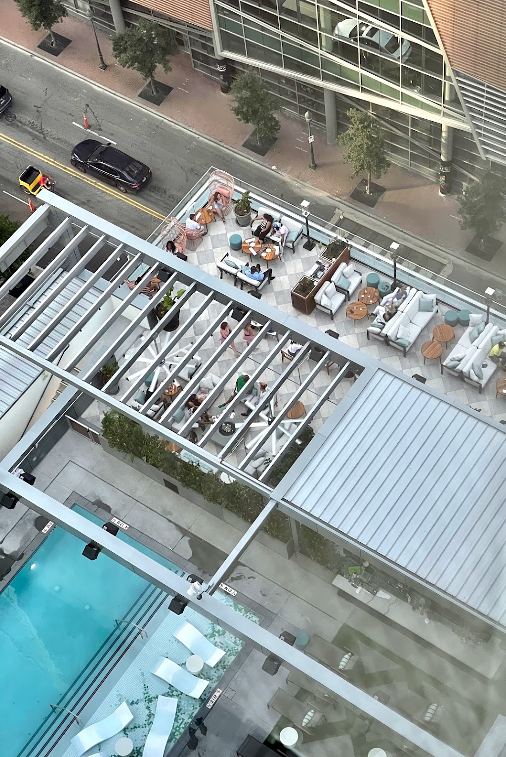 Aura Rooftop | restaurant | 600 S College St, Charlotte, NC 28202, USA | 7094996645 OR +1 709-499-6645