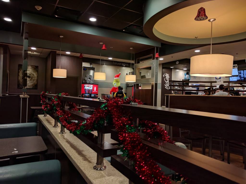 McDonalds | cafe | 274 Genesee St, Oneida, NY 13421, USA | 3153637000 OR +1 315-363-7000