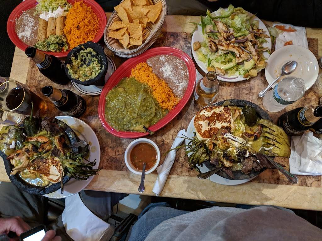 El Zapata | restaurant | 16 E Main St, Middletown, NY 10940, USA | 8453460783 OR +1 845-346-0783