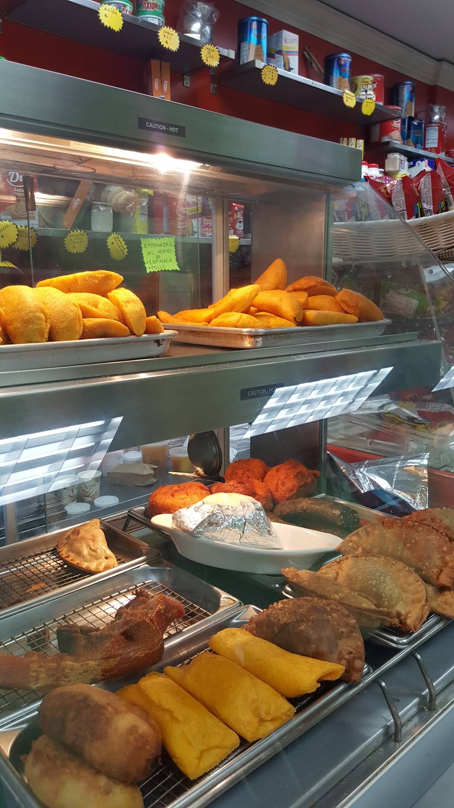 La Gitana | restaurant | 90-12 Jamaica Ave, Jamaica, NY 11421, USA | 7188503842 OR +1 718-850-3842