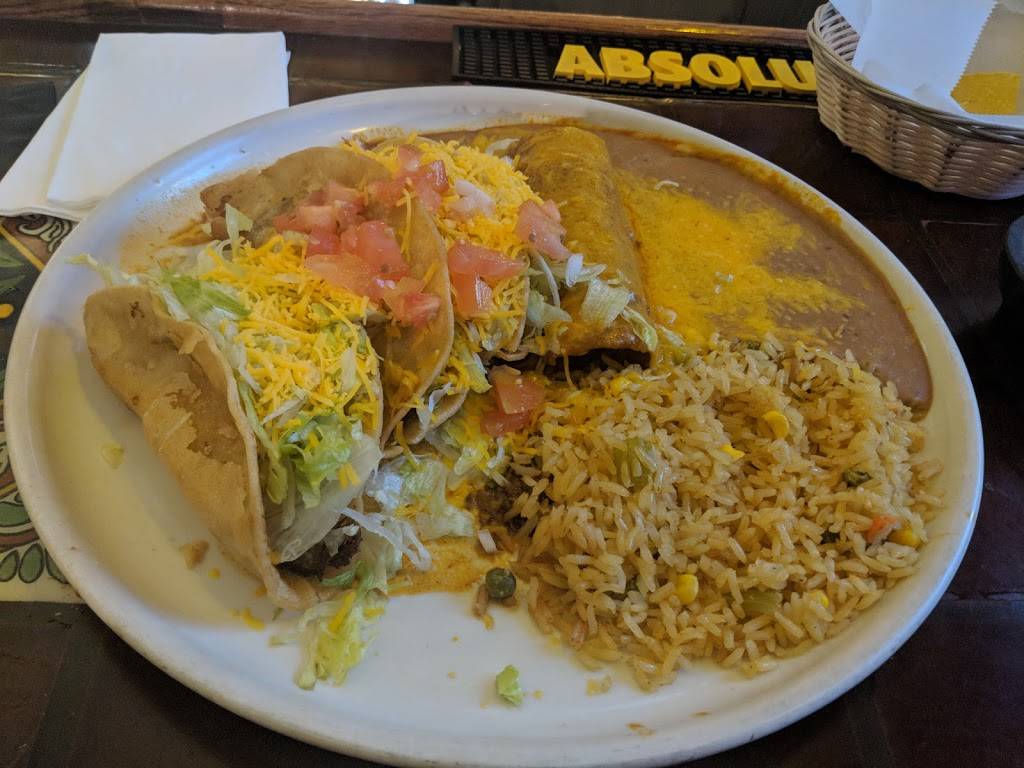 Plaza Bonita Family Mexican Restaurant | restaurant | 2815 W Carefree Hwy, Phoenix, AZ 85085, USA | 6235821283 OR +1 623-582-1283