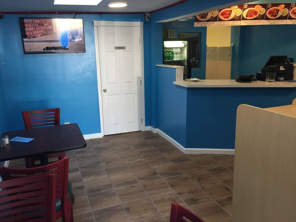 Mama’s Grill | restaurant | 7518 Foothill Blvd, Tujunga, CA 91042, USA | 8183526677 OR +1 818-352-6677