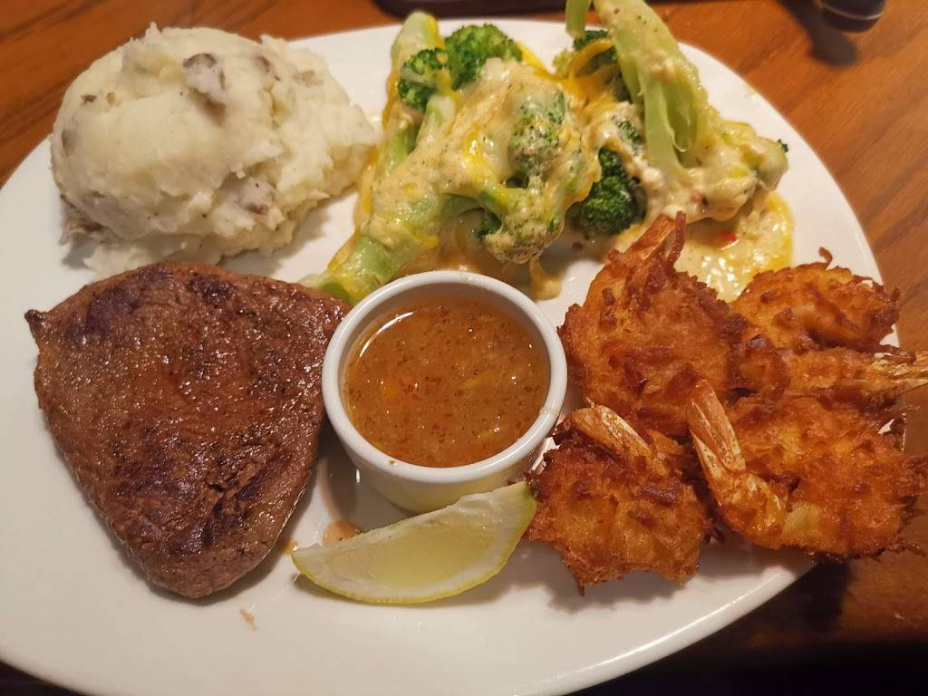 Outback Steakhouse | restaurant | 15100 SE 38th St, Bellevue, WA 98006, USA | 4257464647 OR +1 425-746-4647