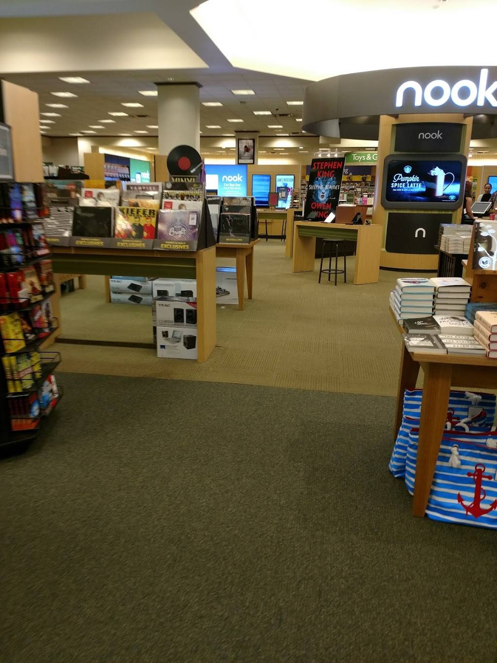 Glengary Shoppes | shopping mall | 4020 S Tamiami Trail, Sarasota, FL 34231, USA | 8136644800 OR +1 813-664-4800