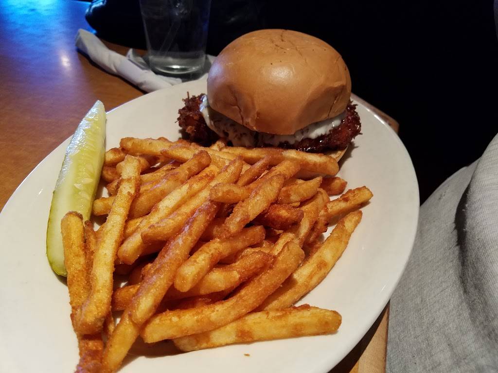 Wild Boar Bar and Grill | restaurant | 950 Helena Ave N, Oakdale, MN 55128, USA | 6514140903 OR +1 651-414-0903