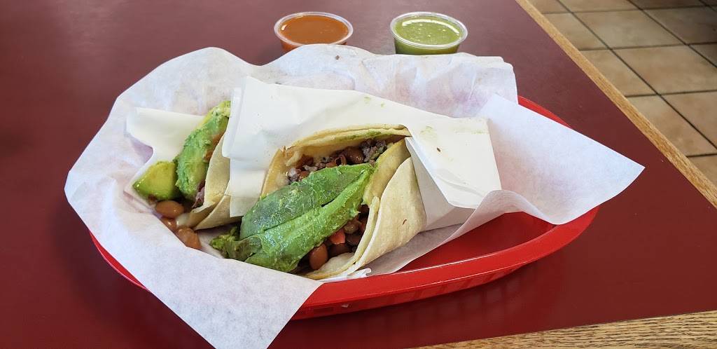 Super Taqueria | restaurant | 911 McLaughlin Ave, San Jose, CA 95122, USA | 4082951640 OR +1 408-295-1640