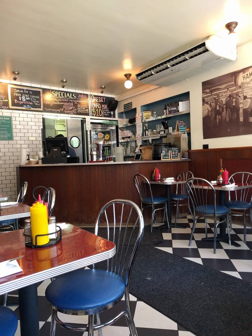 Dutch Boy Burger | restaurant | 766 Franklin Ave, Brooklyn, NY 11238, USA | 7182300293 OR +1 718-230-0293