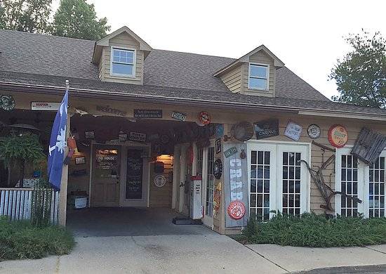 Palmetto Oyster House | restaurant | 415 W Wesmark Blvd, Sumter, SC 29150, USA | 8036079498 OR +1 803-607-9498