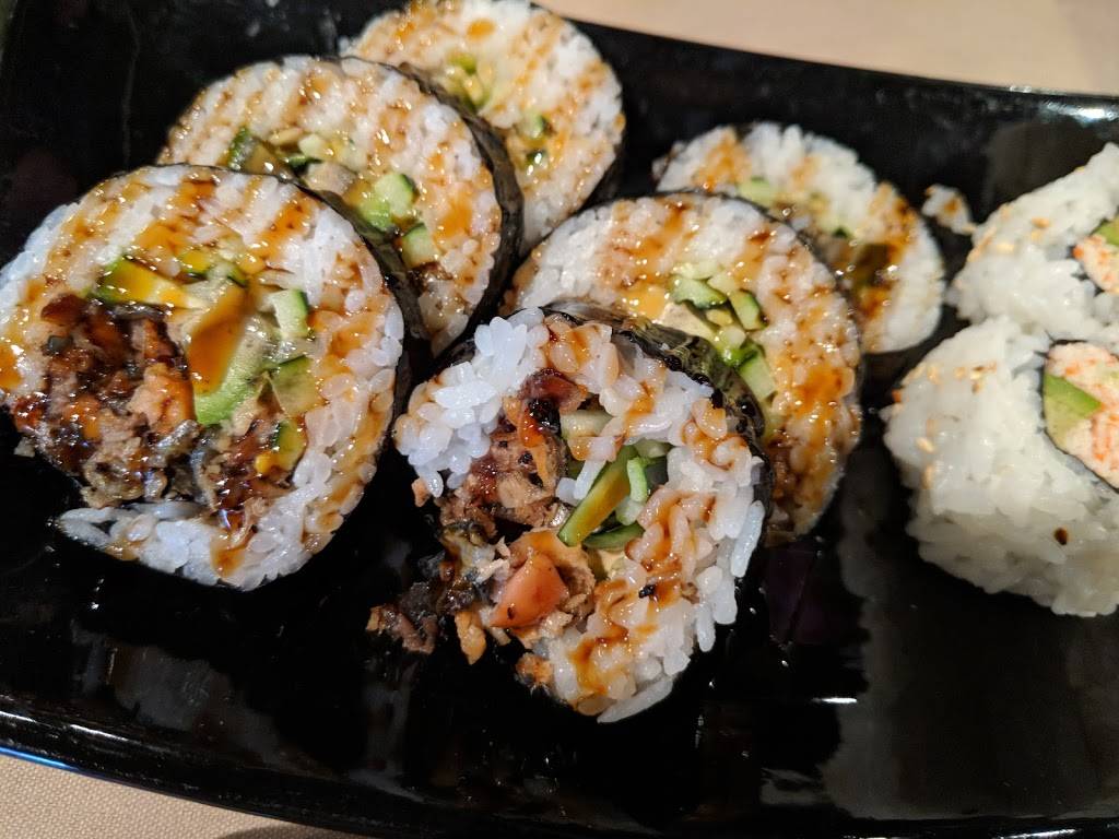 Jojo Restaurant & Sushi Bar | restaurant | 645 4th St A, Santa Rosa, CA 95404, USA | 7075698588 OR +1 707-569-8588