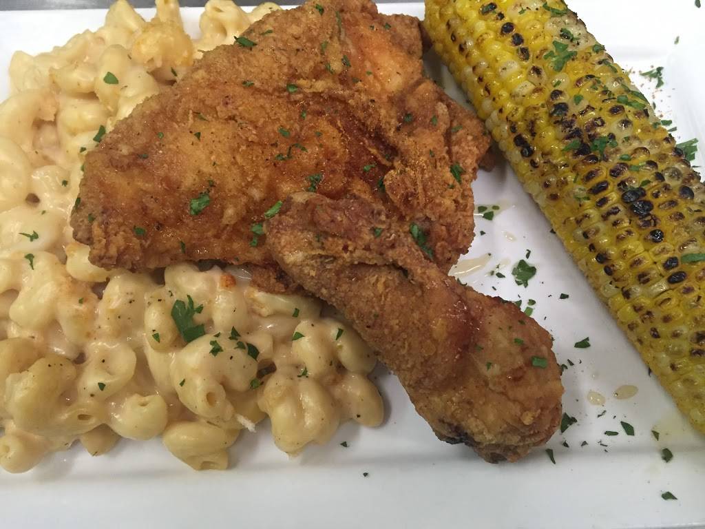 WestWood | restaurant | 825 Commonwealth Ave, West Mifflin, PA 15122, USA | 4124629555 OR +1 412-462-9555