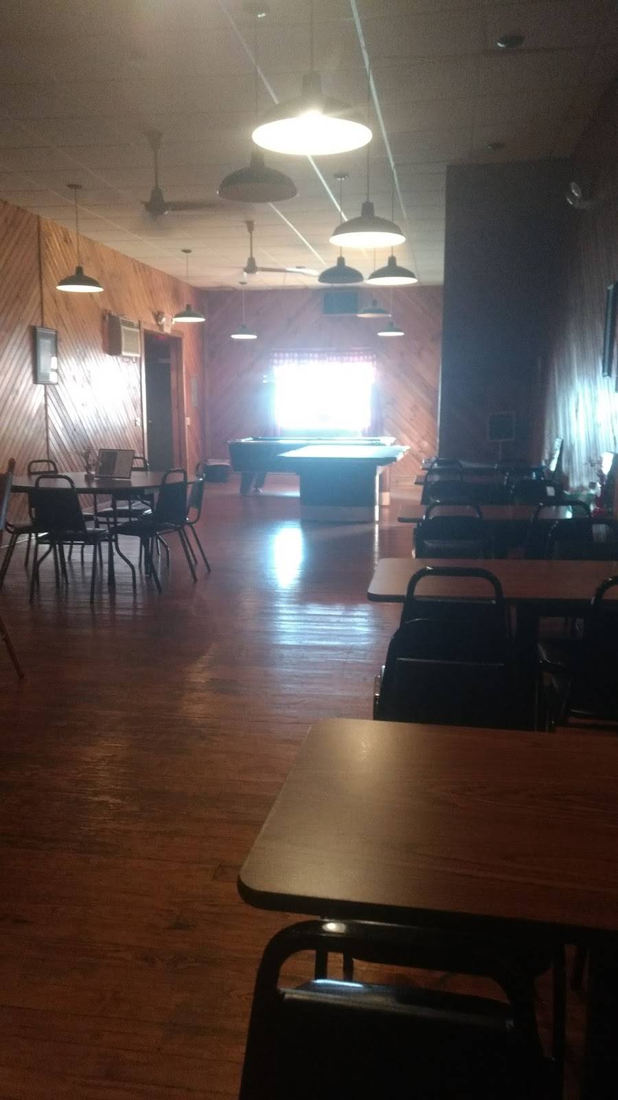 The Cove Eatery & Tavern | restaurant | 124 Bridge St, Perrysville, OH 44864, USA | 4199380100 OR +1 419-938-0100