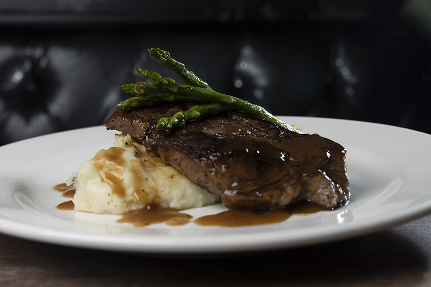 The Jolly Joker Tavern | restaurant | 5225 Kearny Villa Rd, San Diego, CA 92123, USA | 8586944201 OR +1 858-694-4201