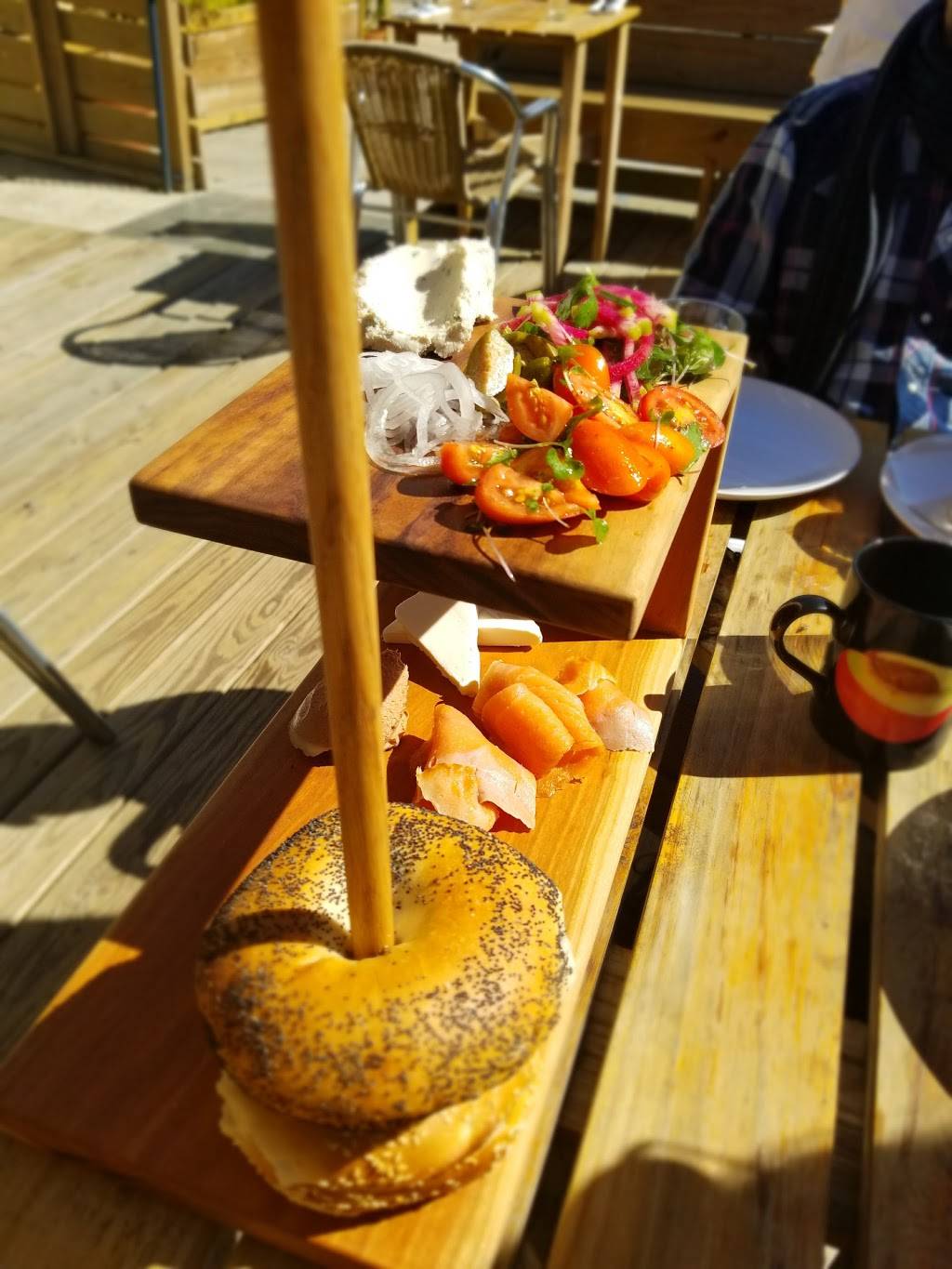 Nobies | restaurant | 2048 Colquitt St, Houston, TX 77098, USA | 3463195919 OR +1 346-319-5919