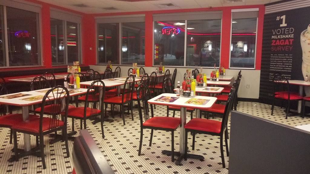 Steak n Shake | restaurant | 6259 Kalamazoo Ave SE, Kentwood, MI 49508, USA | 6165541919 OR +1 616-554-1919