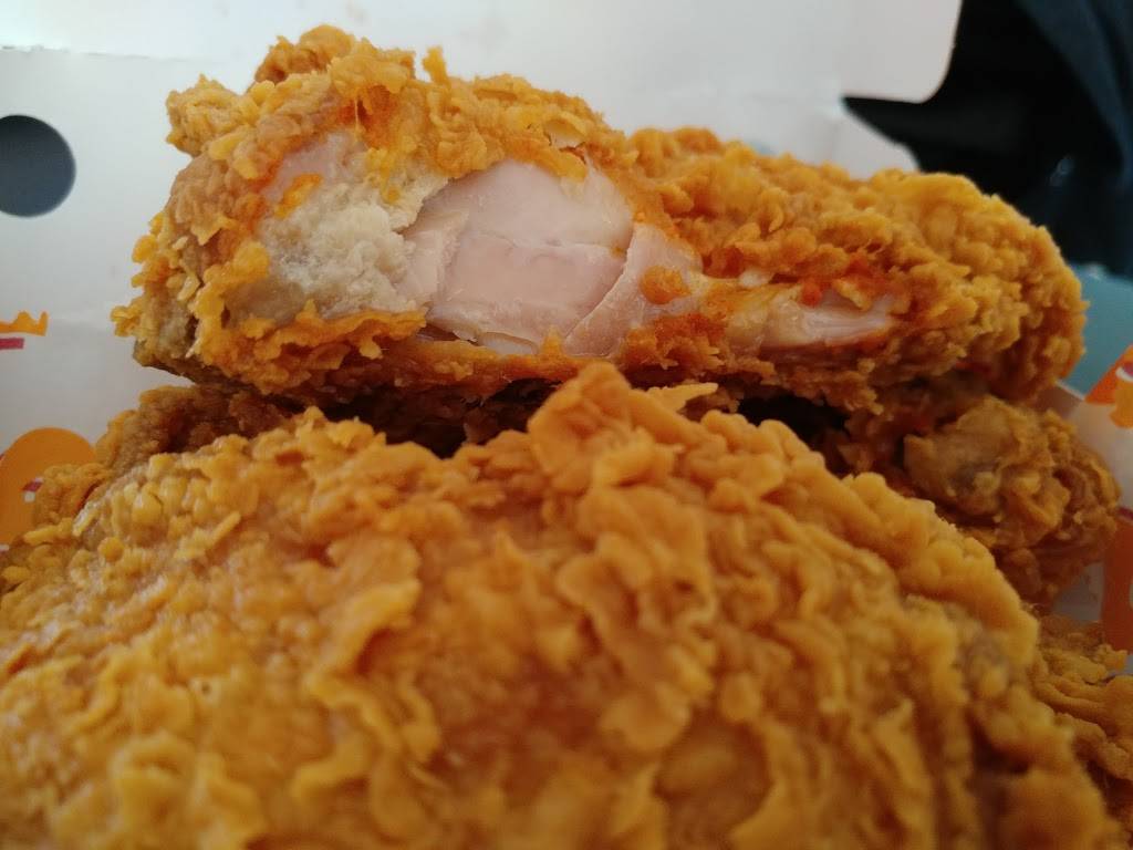 Popeyes® Louisiana Kitchen | restaurant | 235 The Boardwalk #4, Kitchener, ON N2N 0B1, Canada | 5195710001 OR +1 519-571-0001