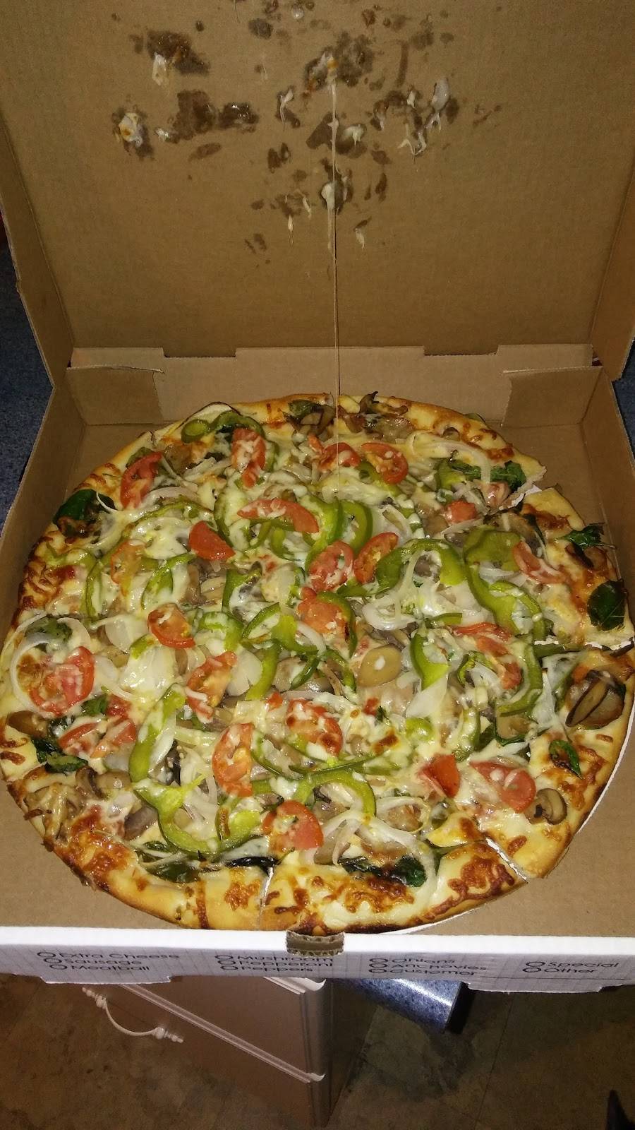 Charlies Pizza | restaurant | 2301 Purchase St, New Bedford, MA 02746, USA | 5089975656 OR +1 508-997-5656