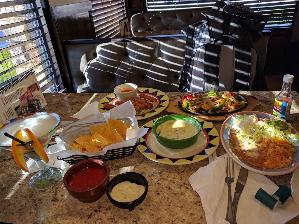 Margaritas Mexican Bar and Grill | restaurant | 1315 4th Ave, Huntington, WV 25701, USA | 3045224444 OR +1 304-522-4444