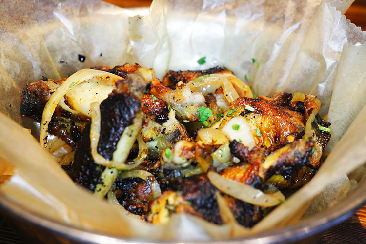 Max & Leos Pizza Fenway | restaurant | 82 Lansdowne St, Boston, MA 02215, USA | 6173517001 OR +1 617-351-7001