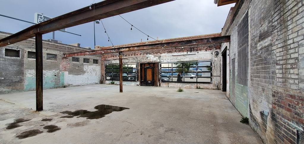 Grandmas House | restaurant | 1710 S Broadway, Denver, CO 80210, USA | 3035786754 OR +1 303-578-6754