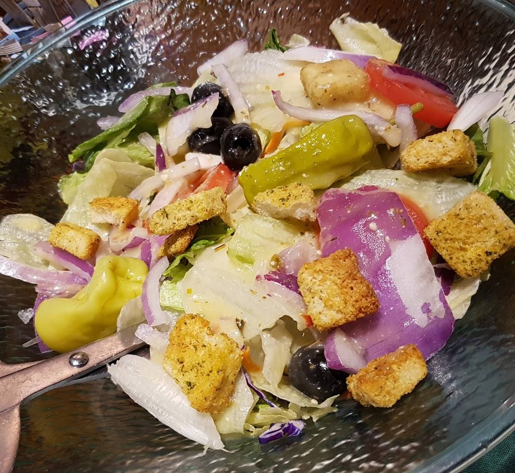 Olive Garden Italian Restaurant | meal takeaway | 3951 Maple Rd, Amherst, NY 14226, USA | 7168375211 OR +1 716-837-5211