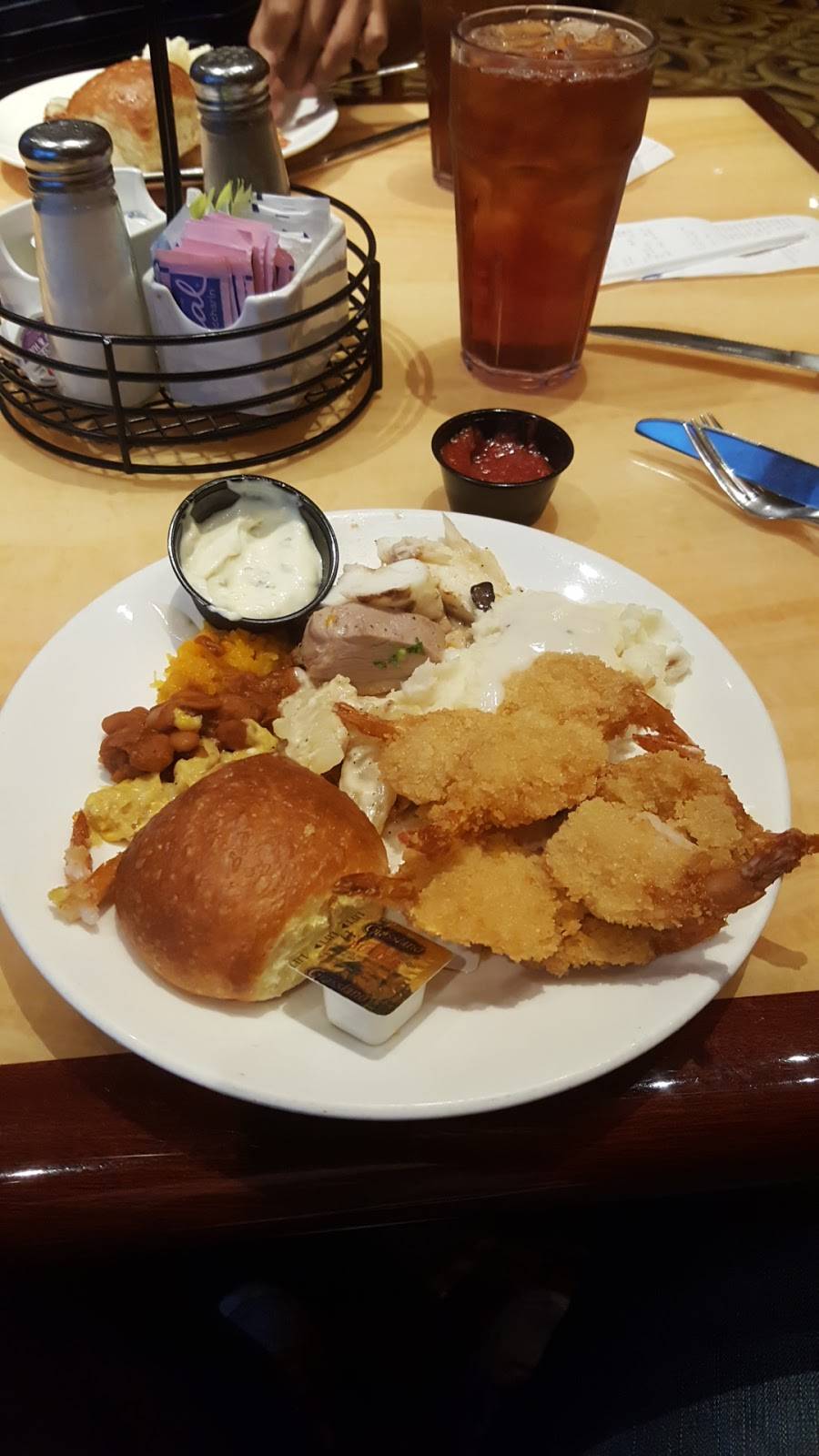 Epic Buffet | restaurant | 777 Hollywood Casino Blvd, Kansas City, KS 66111, USA | 9132879763 OR +1 913-287-9763