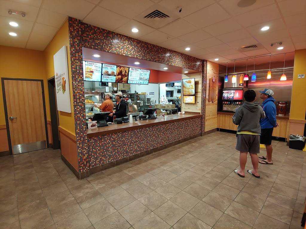 Popeyes Louisiana Kitchen | restaurant | 3541 St Rose Pkwy, Henderson, NV 89052, USA | 7022093580 OR +1 702-209-3580