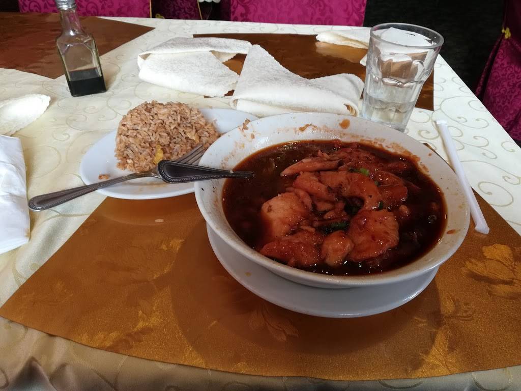 Red Star | restaurant | 13944 Michigan Ave, Dearborn, MI 48126, USA | 3135811451 OR +1 313-581-1451