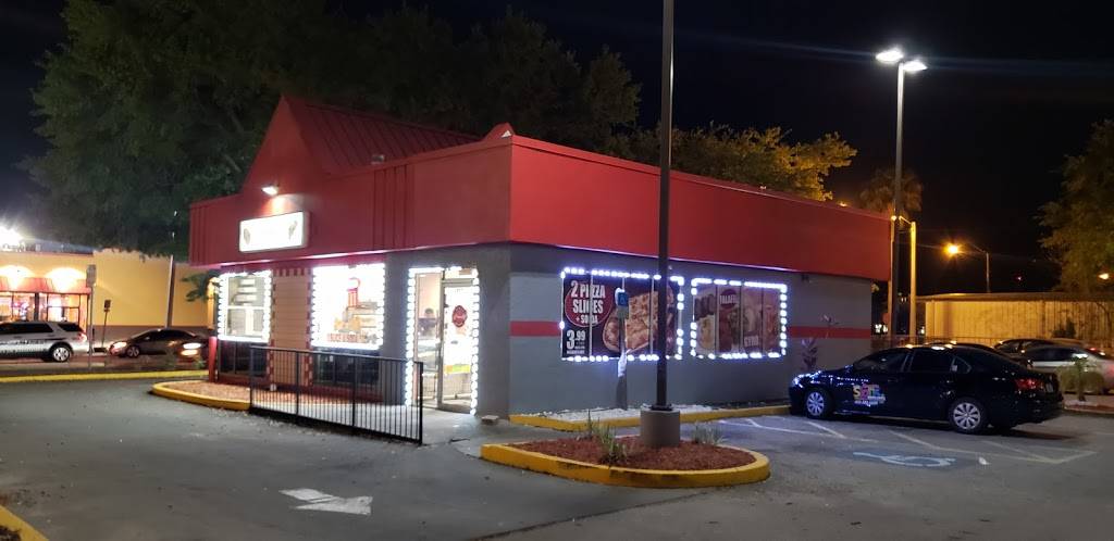 Friendlys Brooklyn Style Pizza | restaurant | 402 W Vine St, Kissimmee, FL 34741, USA | 4079441190 OR +1 407-944-1190