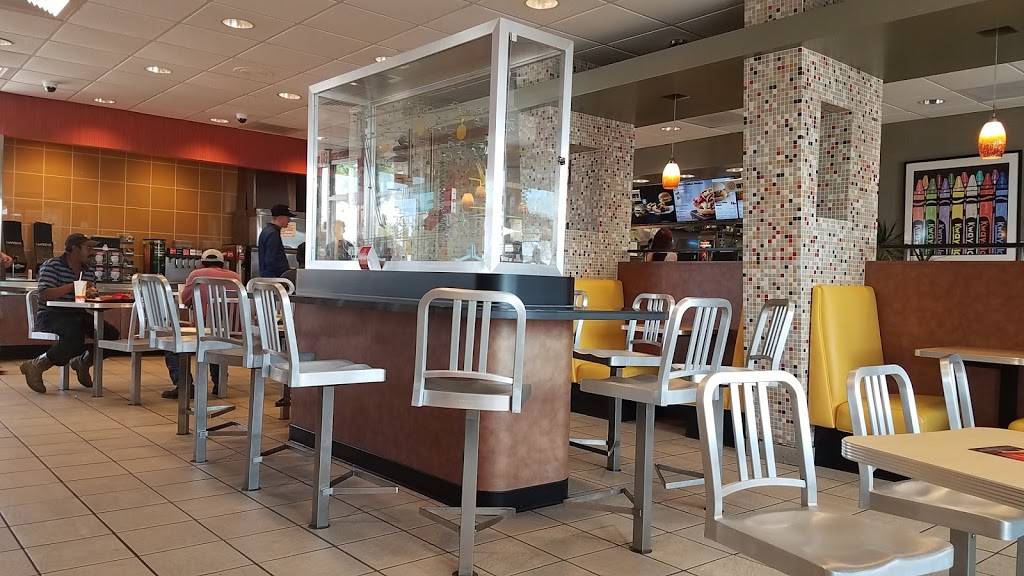 McDonalds | cafe | 4360 Legacy Dr, Frisco, TX 75034, USA | 9727315808 OR +1 972-731-5808