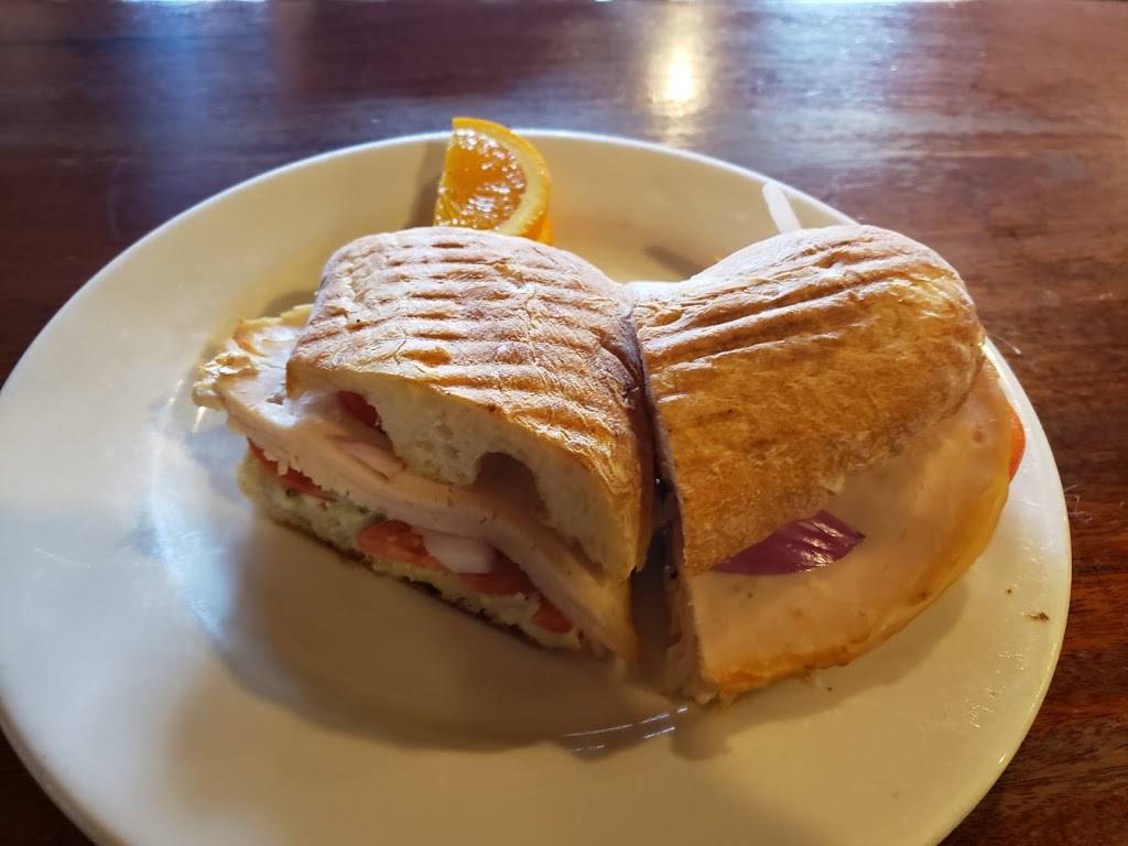 Costellos Travel Caffe | cafe | 2222 NE Broadway St, Portland, OR 97232, USA | 5032870270 OR +1 503-287-0270