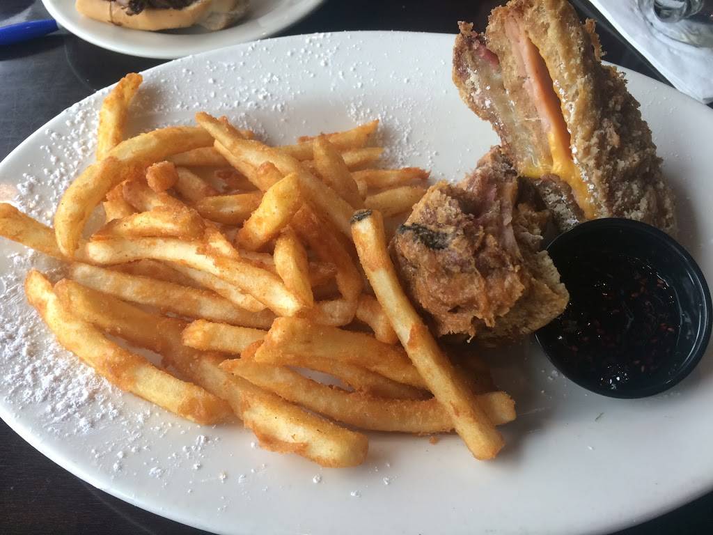 TDS Tailgate Grill | restaurant | 2234 Tuscarawas St W, Canton, OH 44708, USA | 3304512140 OR +1 330-451-2140