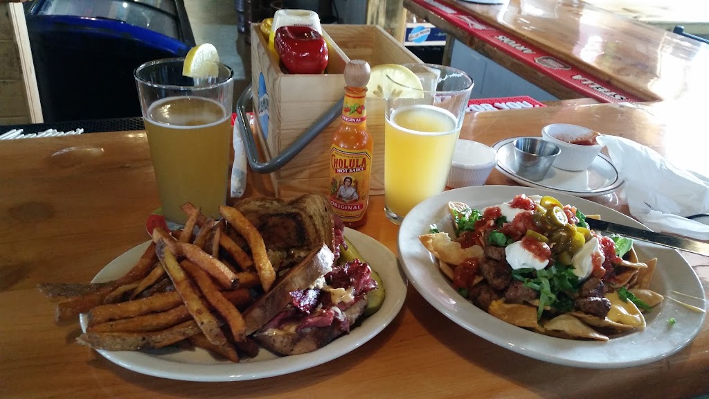 Buckshot Bar & Grill | restaurant | 190 W Palmer Lake Dr, Pueblo West, CO 81007, USA | 7195477200 OR +1 719-547-7200