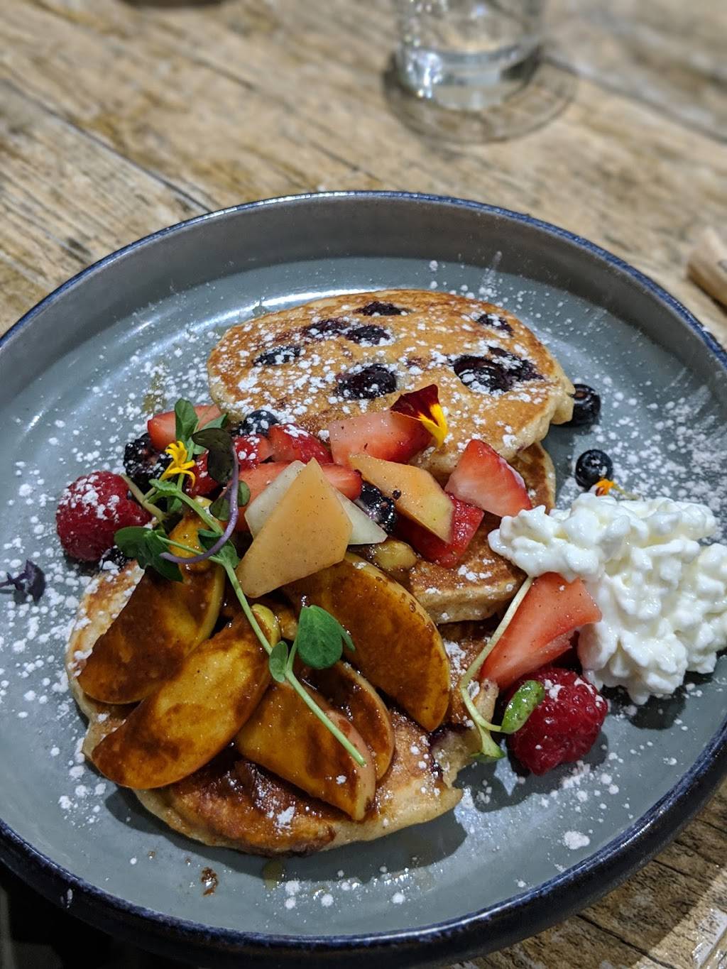 Trius + aiM Bistro | restaurant | 270 Browns Line, Etobicoke, ON M8W 3T5, Canada | 6473512700 OR +1 647-351-2700