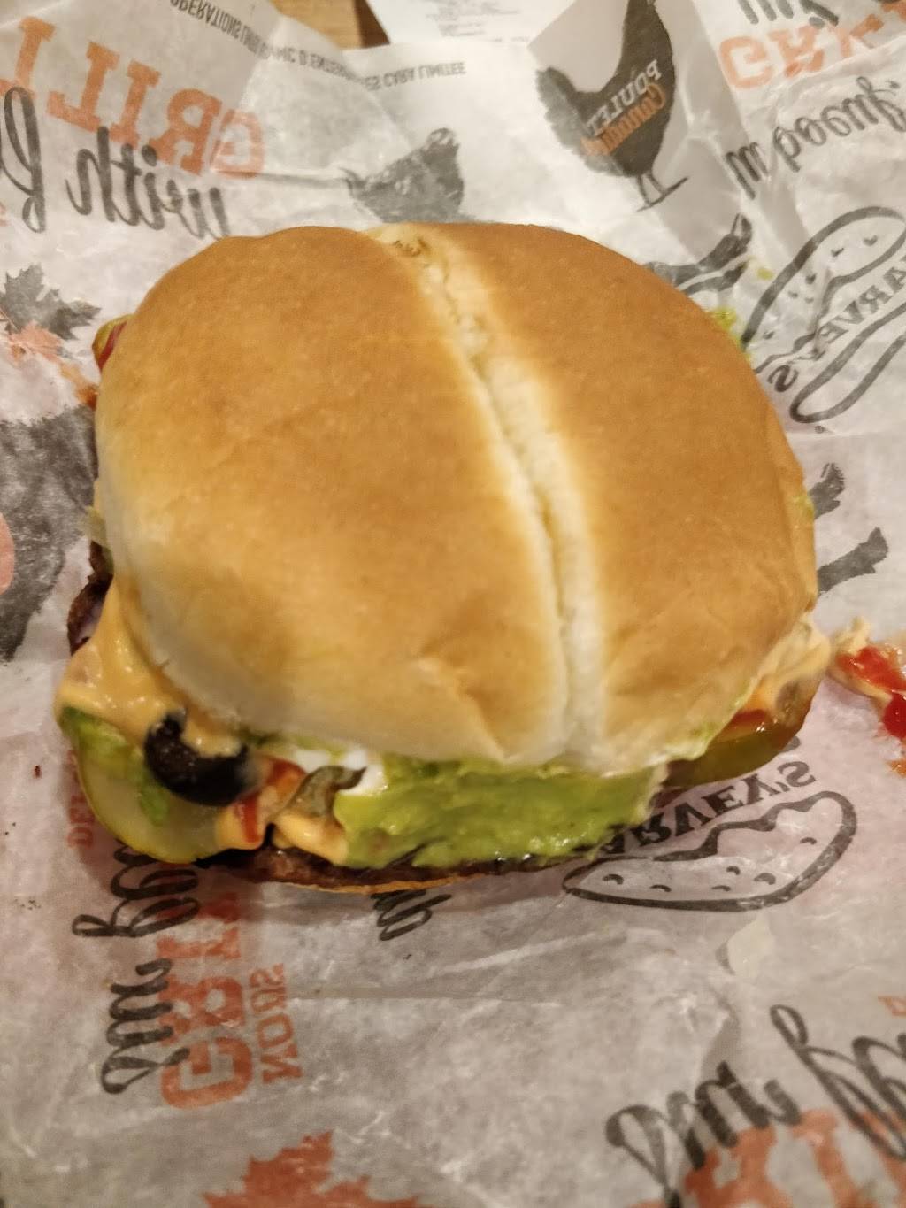 Harveys | restaurant | 233 N Front St, Belleville, ON K8P 3C3, Canada | 6139671165 OR +1 613-967-1165