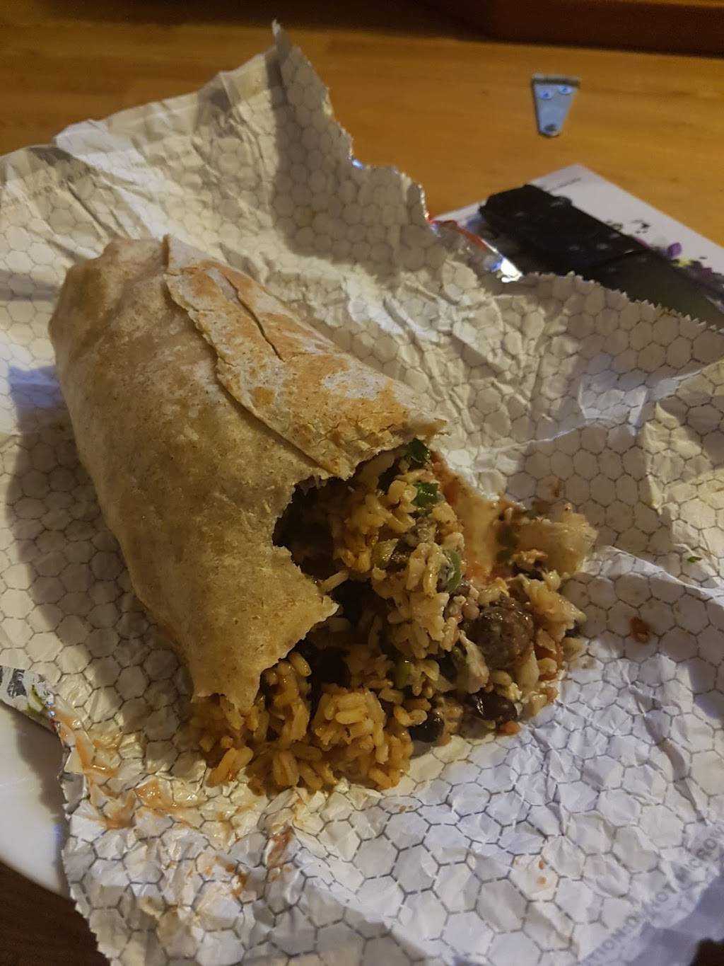 Mucho Burrito | restaurant | 10 Balsam St Unit#4, Collingwood, ON L9Y 3J4, Canada | 7052934303 OR +1 705-293-4303