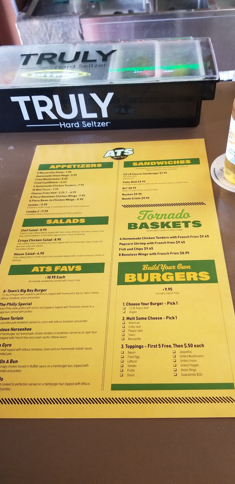 ATs Pub and Sport | restaurant | 712 N Monroe St, Abingdon, IL 61410, USA | 3097031950 OR +1 309-703-1950