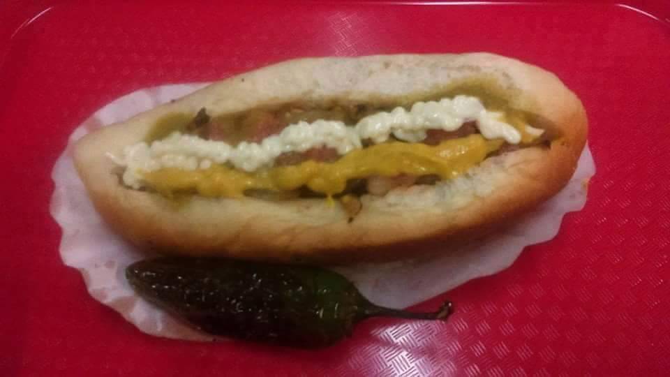 La Carreta Hotdogs Y Taqueria | restaurant | 504 Old Coors Dr SW, Albuquerque, NM 87121, USA | 5058047106 OR +1 505-804-7106